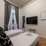 Apartament Castro Pretorio 9 - Fromhometorome